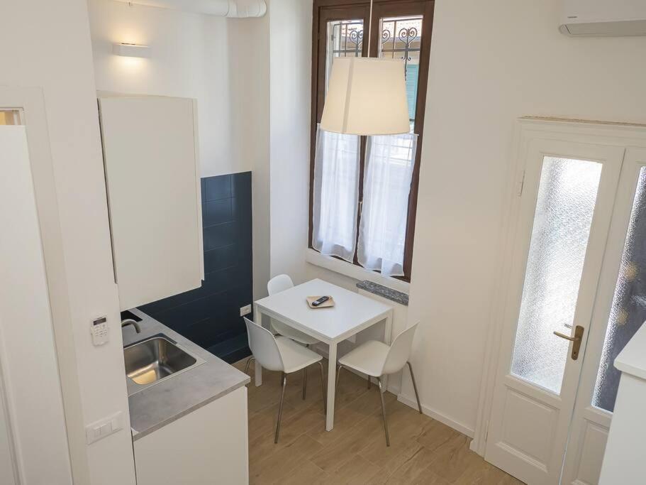 Youhosty - Accademia 53 Quinto Apartman Milánó Kültér fotó