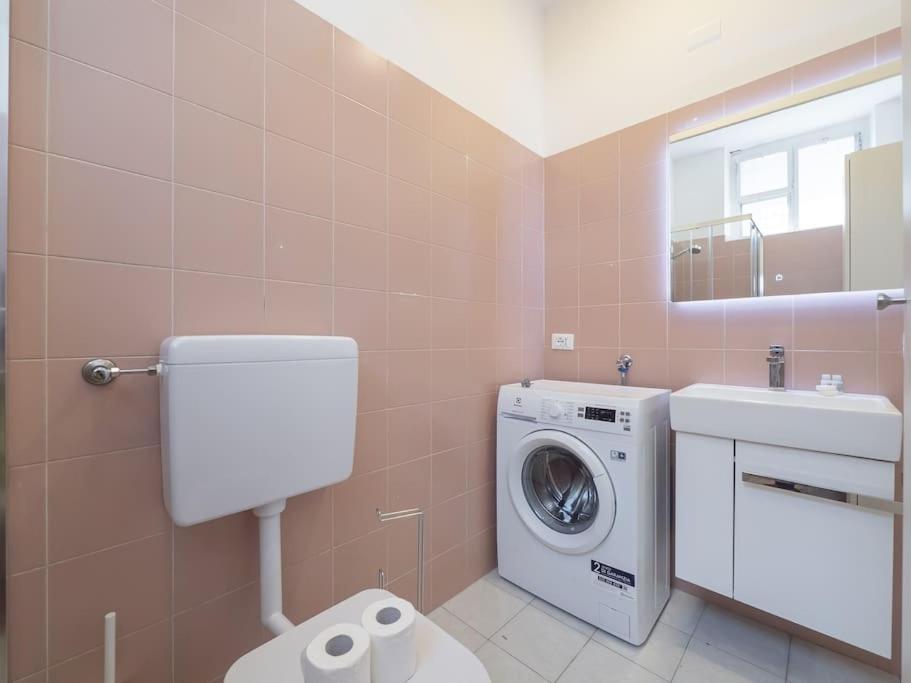 Youhosty - Accademia 53 Quinto Apartman Milánó Kültér fotó
