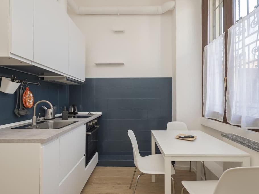 Youhosty - Accademia 53 Quinto Apartman Milánó Kültér fotó